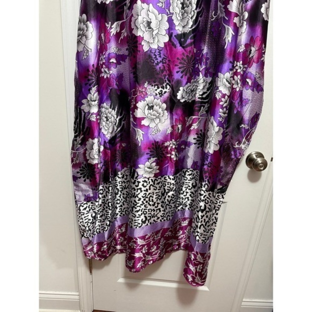 Winlar Heather Long Kaftan OSFM NWT Purple Floral Animal Print Caftan Maxi Dress - Picture 11 of 12